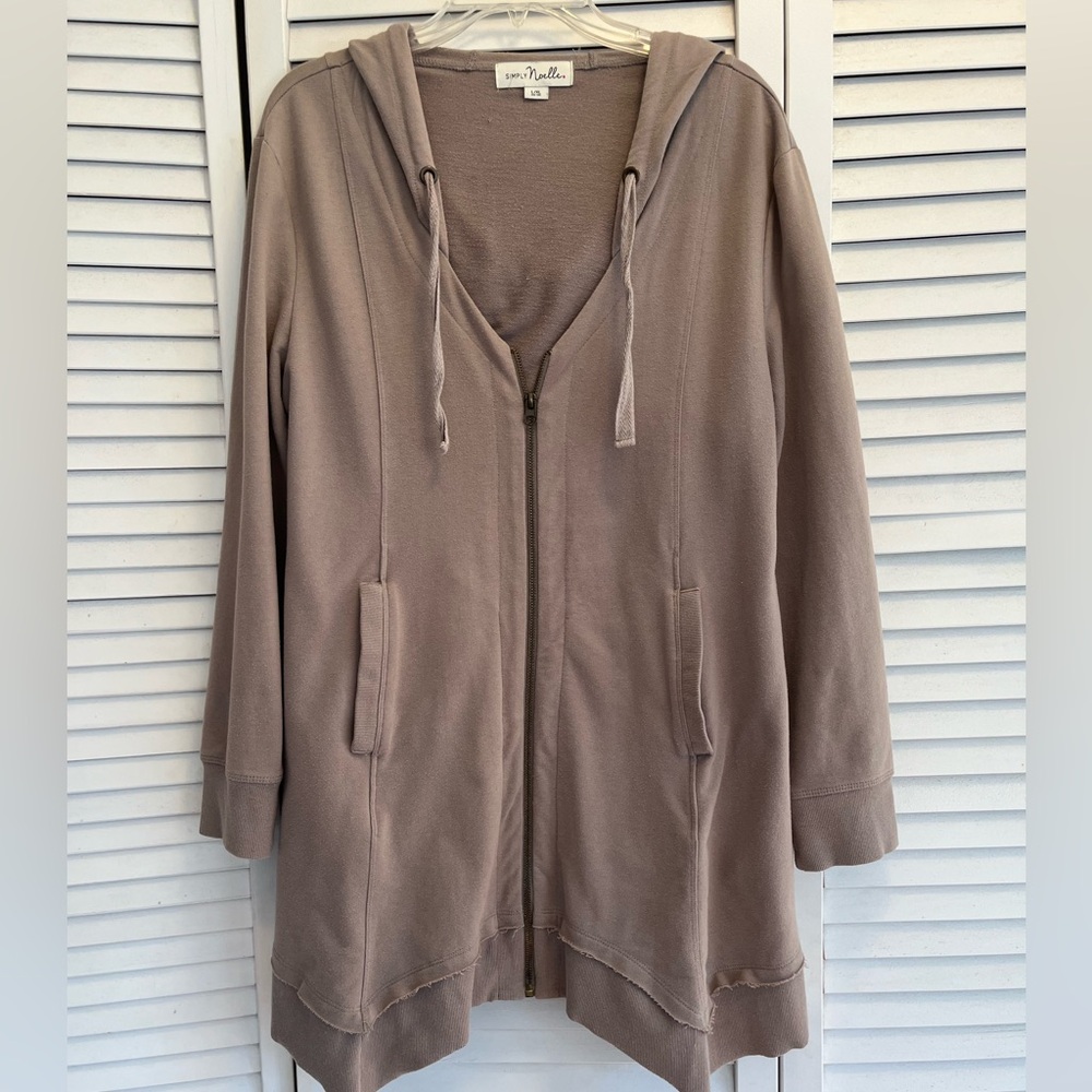 Simply Noelle Taupe Zip-Up Long Hoodie Size L/XL (12-14)